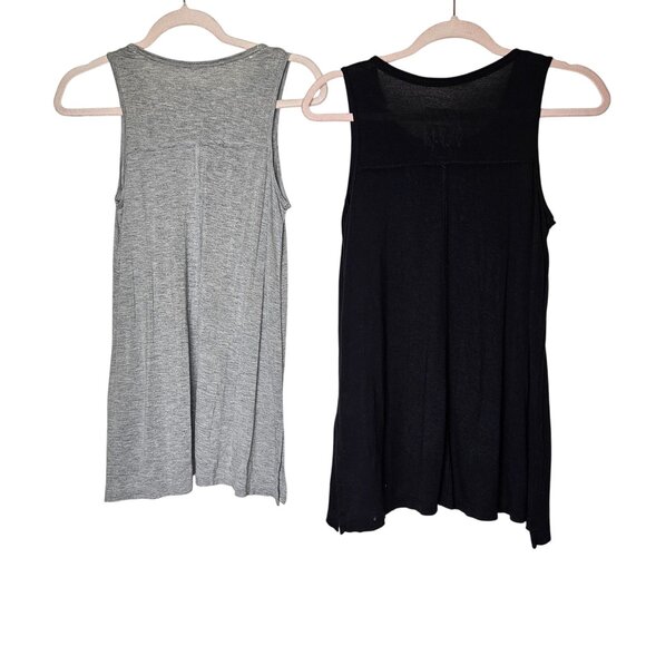 Two Womens Sleeveless‎ Tunic Tanks Gray & Black XS Peace Love Happiness - Picture 2 of 7